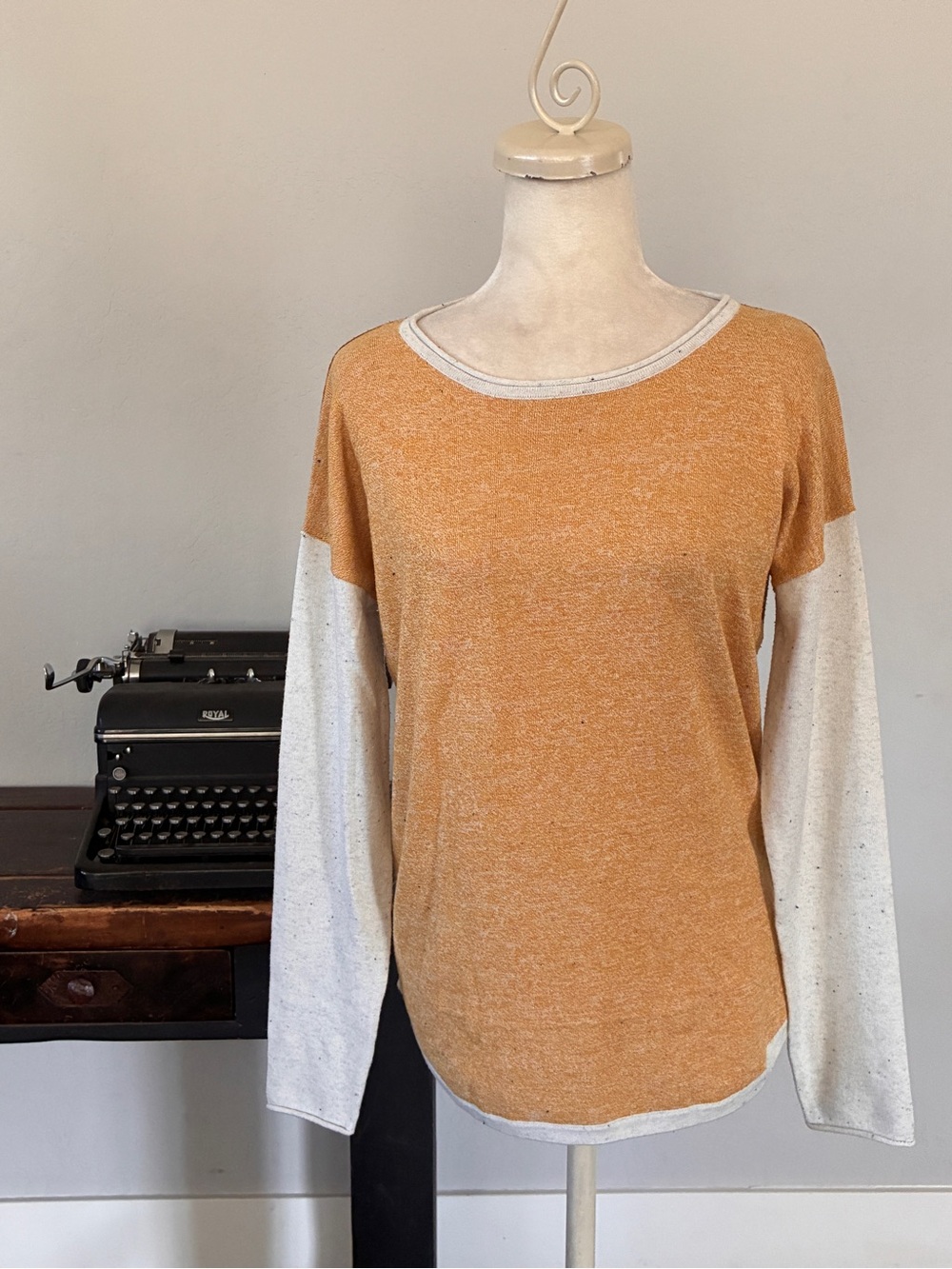 Smartwool Shadow Pine Colorblock Crew Sweater in Honey Gold - Size Medium